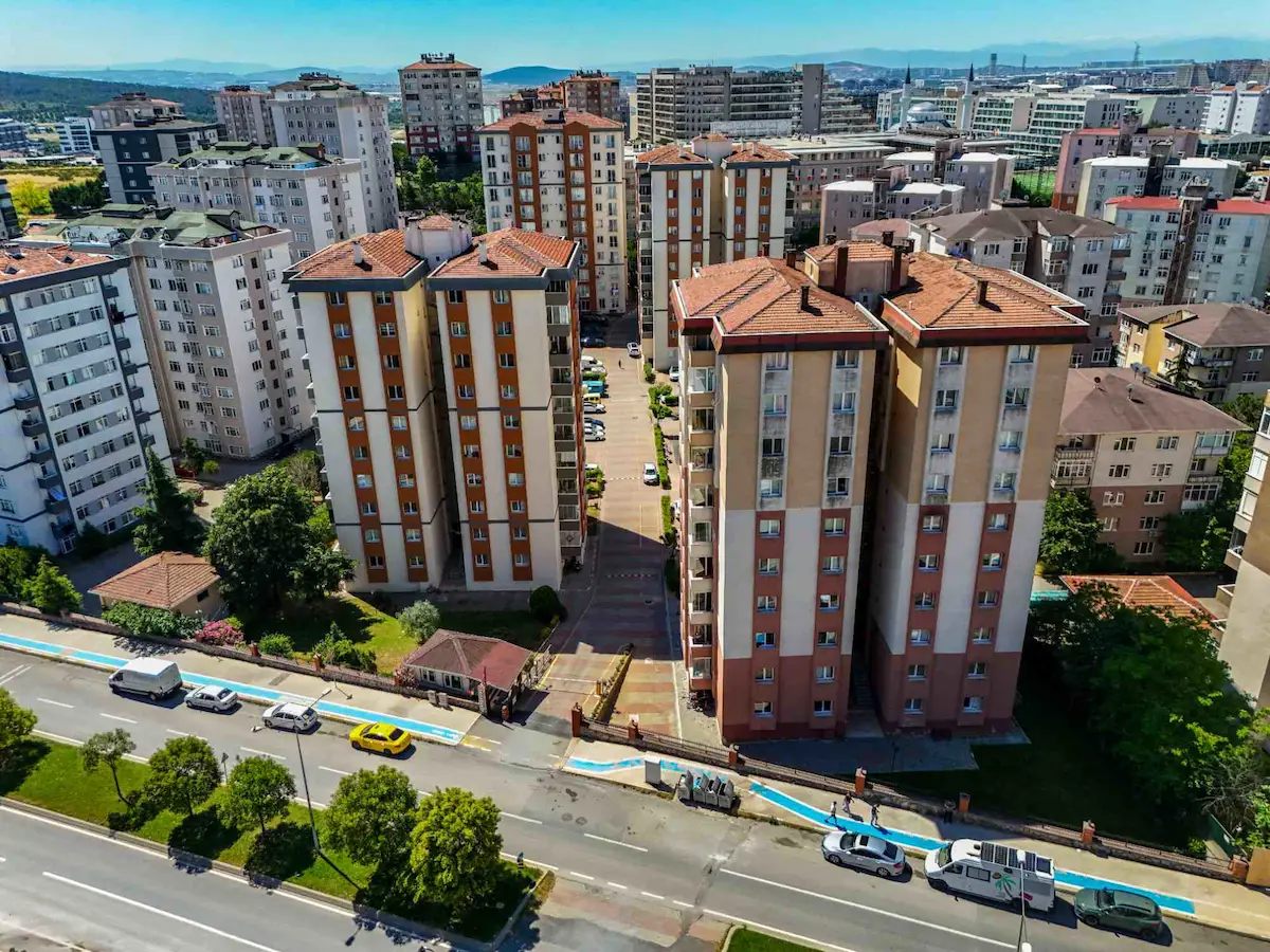 PENDIK YENIŞEHIR YAŞAMKENT SITESINDE SATILIK 3+1 DAIRE