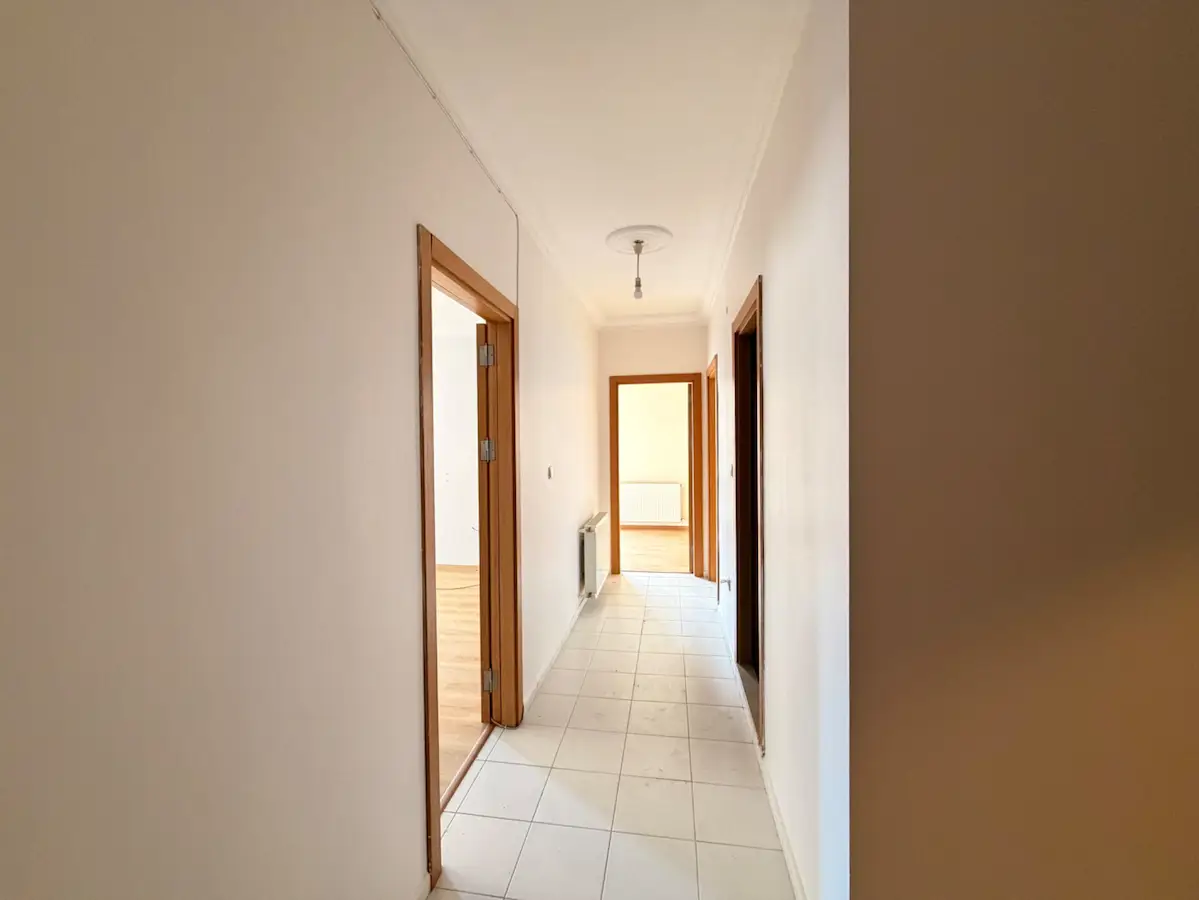 GÖKTÜRK PETNA SİTESİ’NDE BALKONLU 2+1 SATILIK DAİRE
