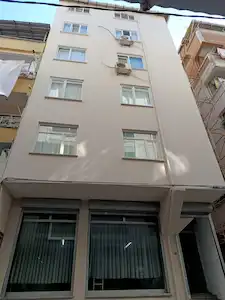 YENİBOSNA FATİH CADDESİ’NE YAKIN  KAÇIRILMAYACAK 2+1 SATILIK DAİRE