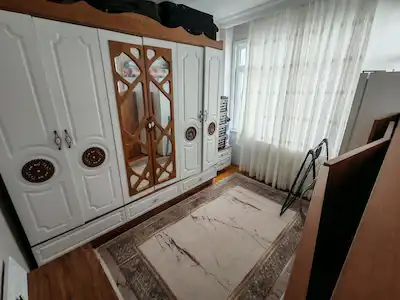 FATIH ISKENDERPAŞA'DA KIZTAŞI YAKINI 2+1 SATILIK DAİRE