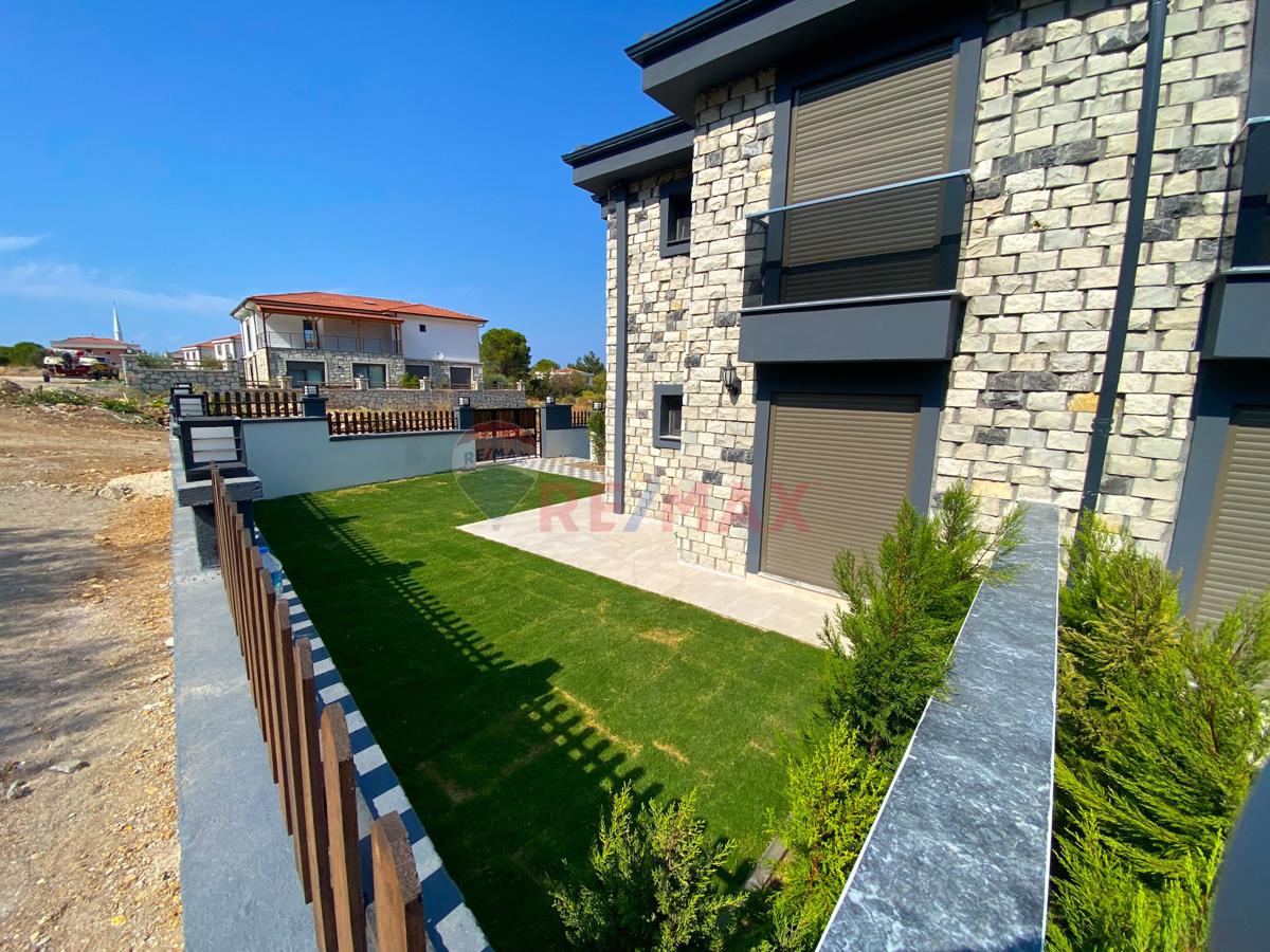 KARABURUN SAİP MAH. DENİZ MANZARALI 4+1 VE 1+1 SIFIR VİLLA