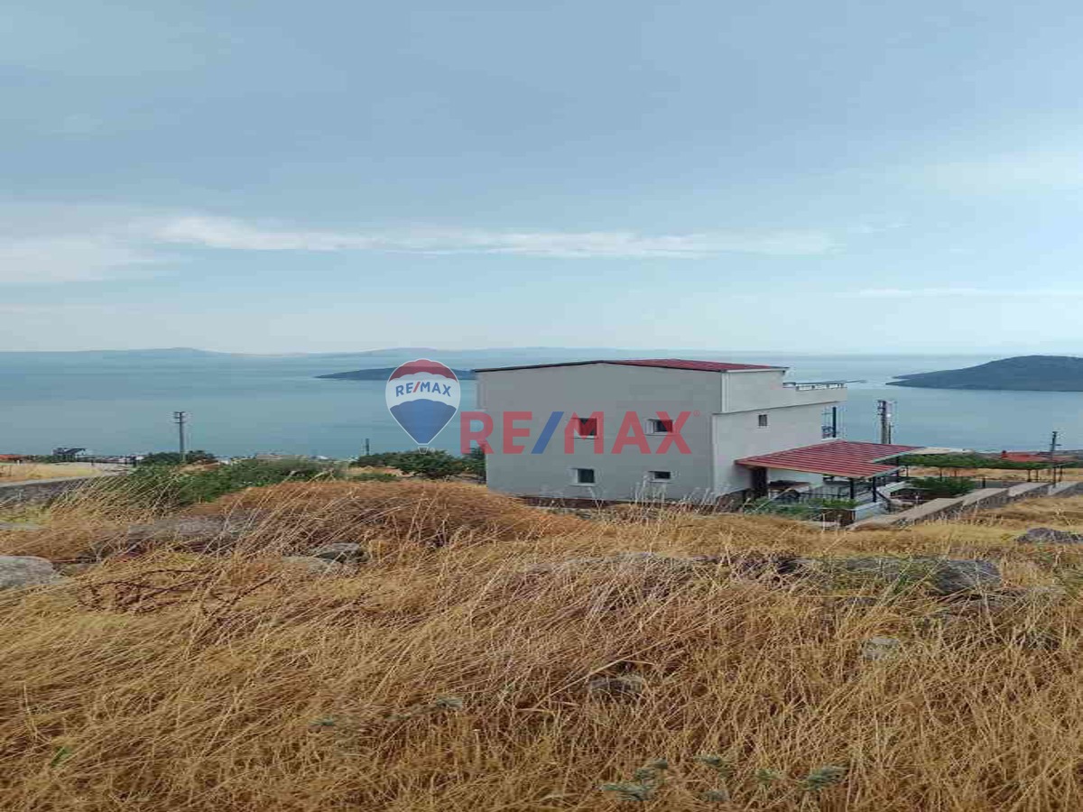 DİKİLİ ÇANDARLI DENİZ MANZARALI İMARLI ARSA