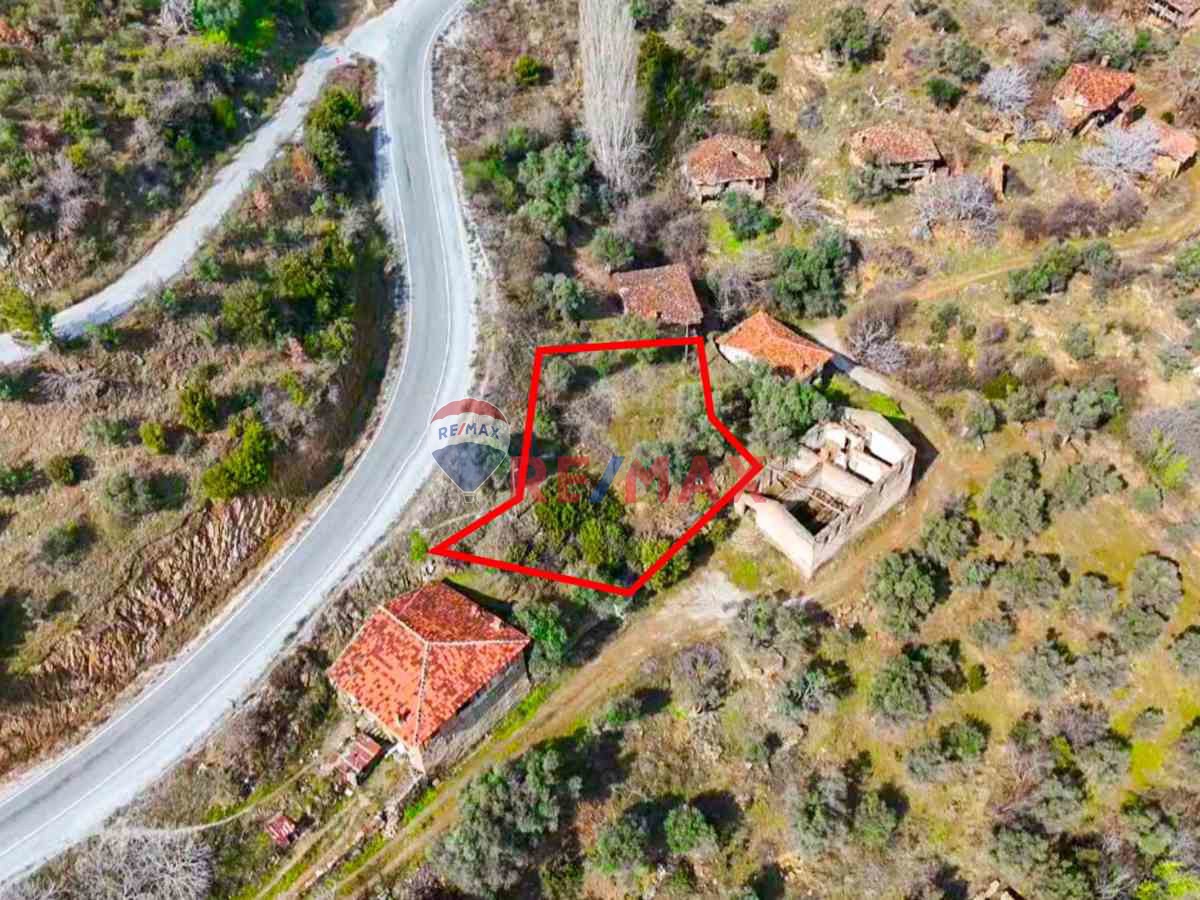 ÖDEMİŞ LÜBBEY DE 492 MT2 ARSA