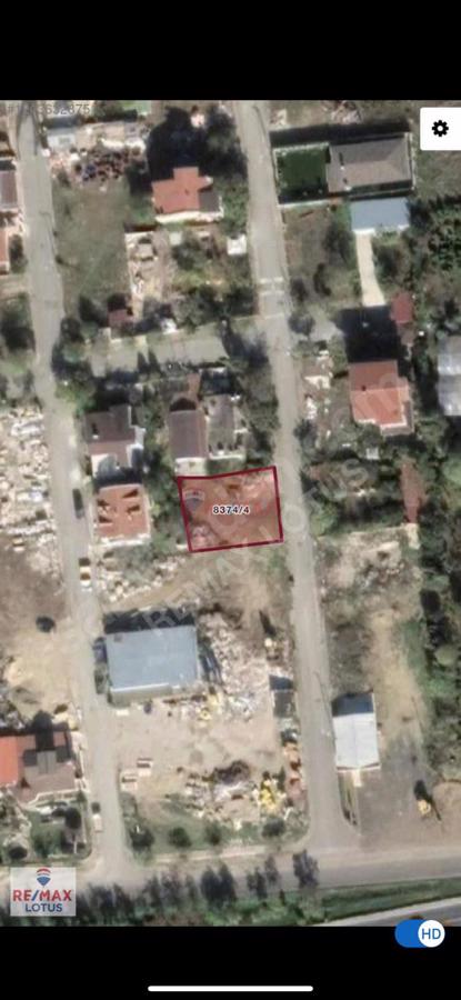 BURCU AYDENİZ'DEN SİLİVRİ'DE 3 KATLI İMARLI ARSA SATILIK 