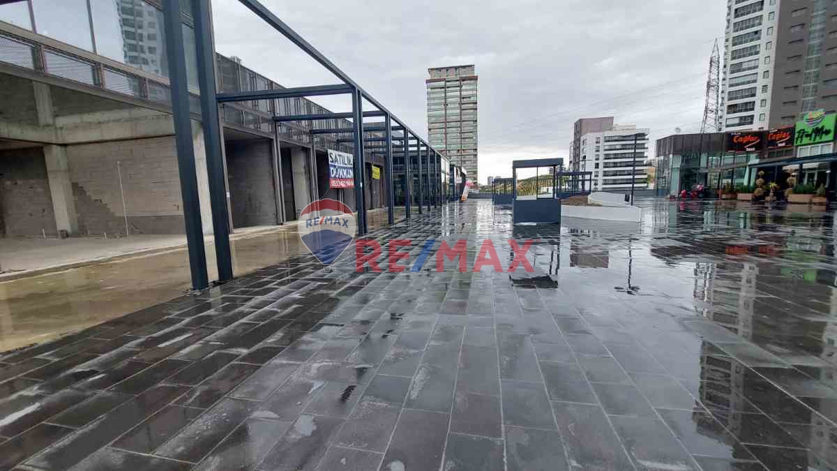 BEYTEPEDE SATILIK BOŞ DÜKKAN 