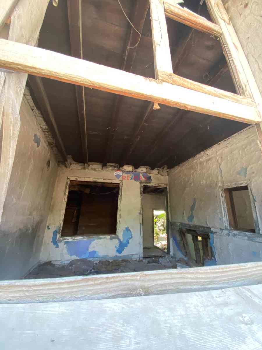 MUSTAFAKEMALPAŞA LALAŞAHİN'DE BAHÇELİ KORUMA STATÜSÜNDE 2 KATLI SATILIK EV