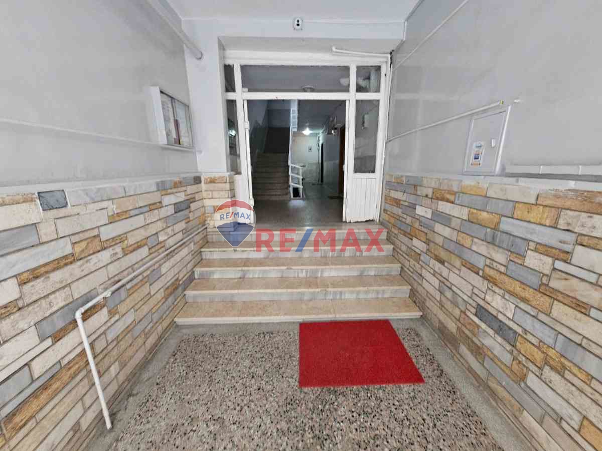 AŞAĞIEĞLENCE MESTAN SOKAKTA BULUNAN 2+1 DAIRE