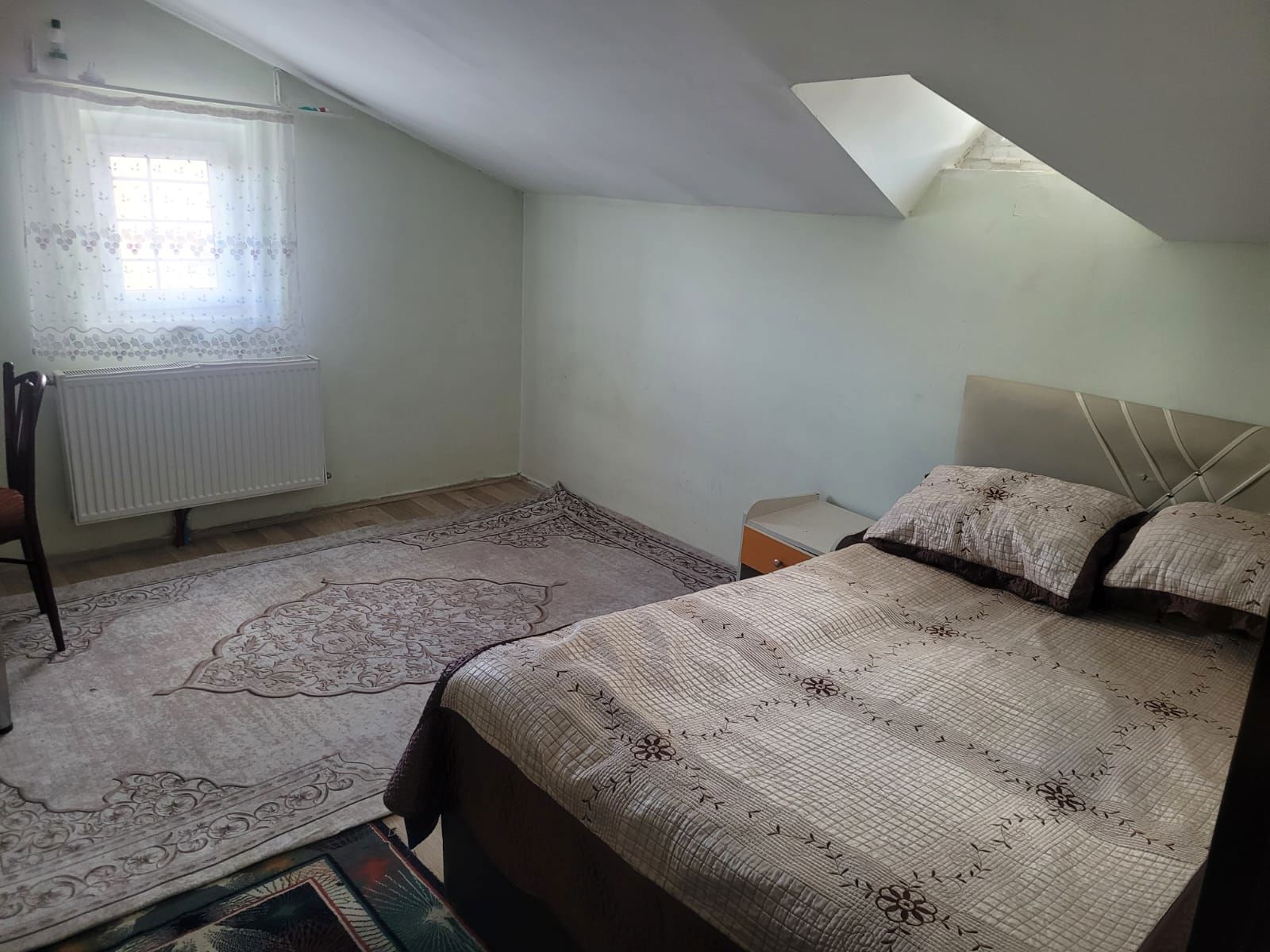 REMAX İLKE'DEN YONCALIK'TA 1+1 EŞYALI KİRALIK DAİRE