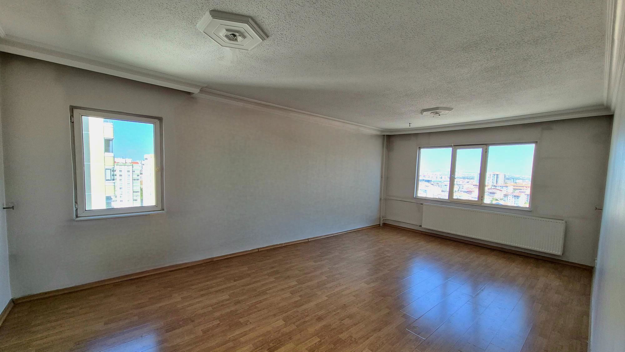 BANKA BLOKLARI MANZARALI BOŞ SATILIK 2+1 SATILIK DAİRE