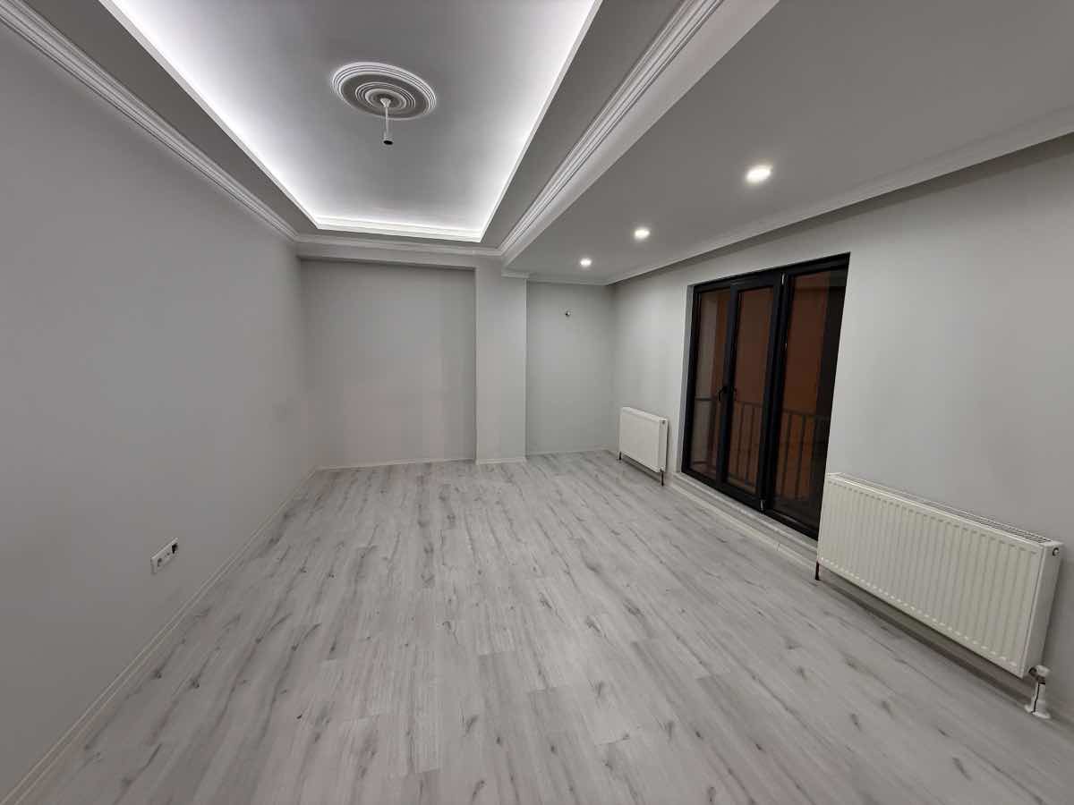 REMAX CİTY DEN SULTANBEYLİ DE 2+1 KİRALIK DAİRE