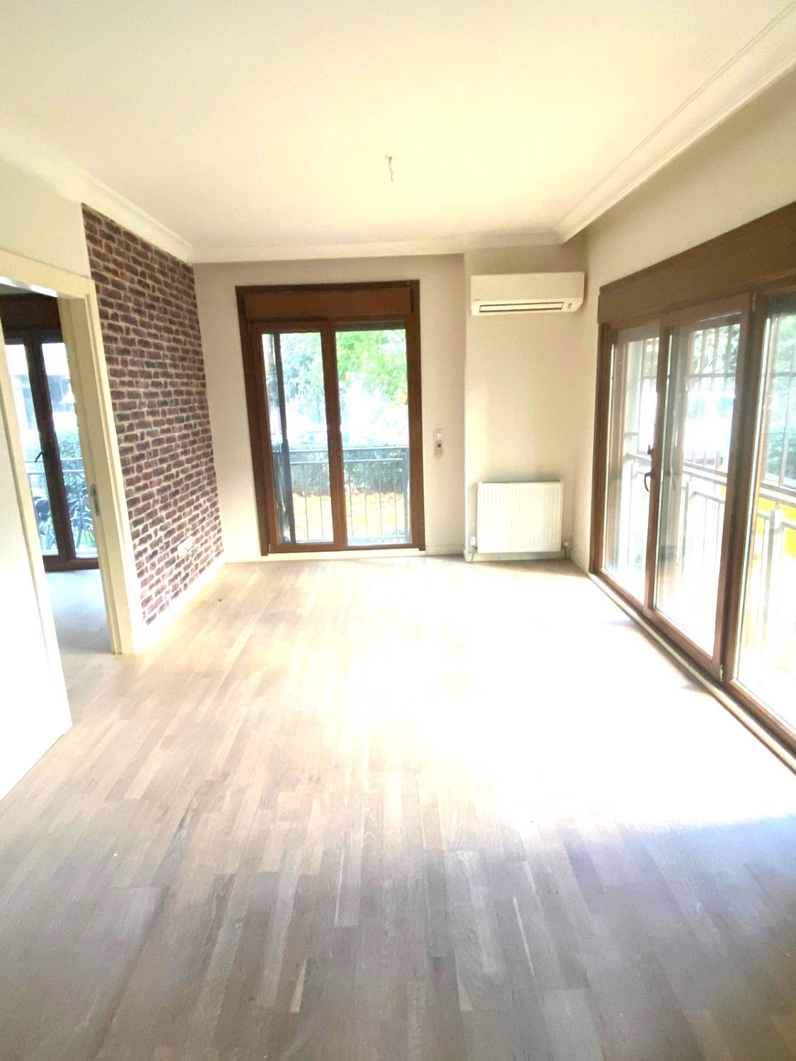 ERENKÖY MARMARAY'A YAKIN YEŞİLLİKLER İÇİNDE 2+1 KİRALIK DAİRE