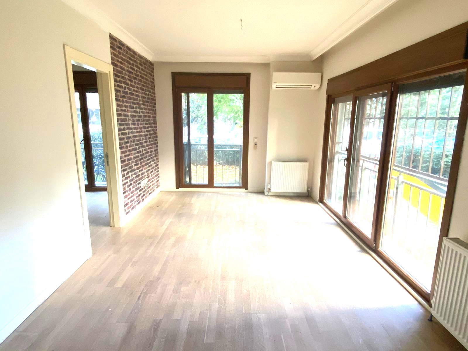 ERENKÖY MARMARAY'A YAKIN YEŞİLLİKLER İÇİNDE 2+1 KİRALIK DAİRE