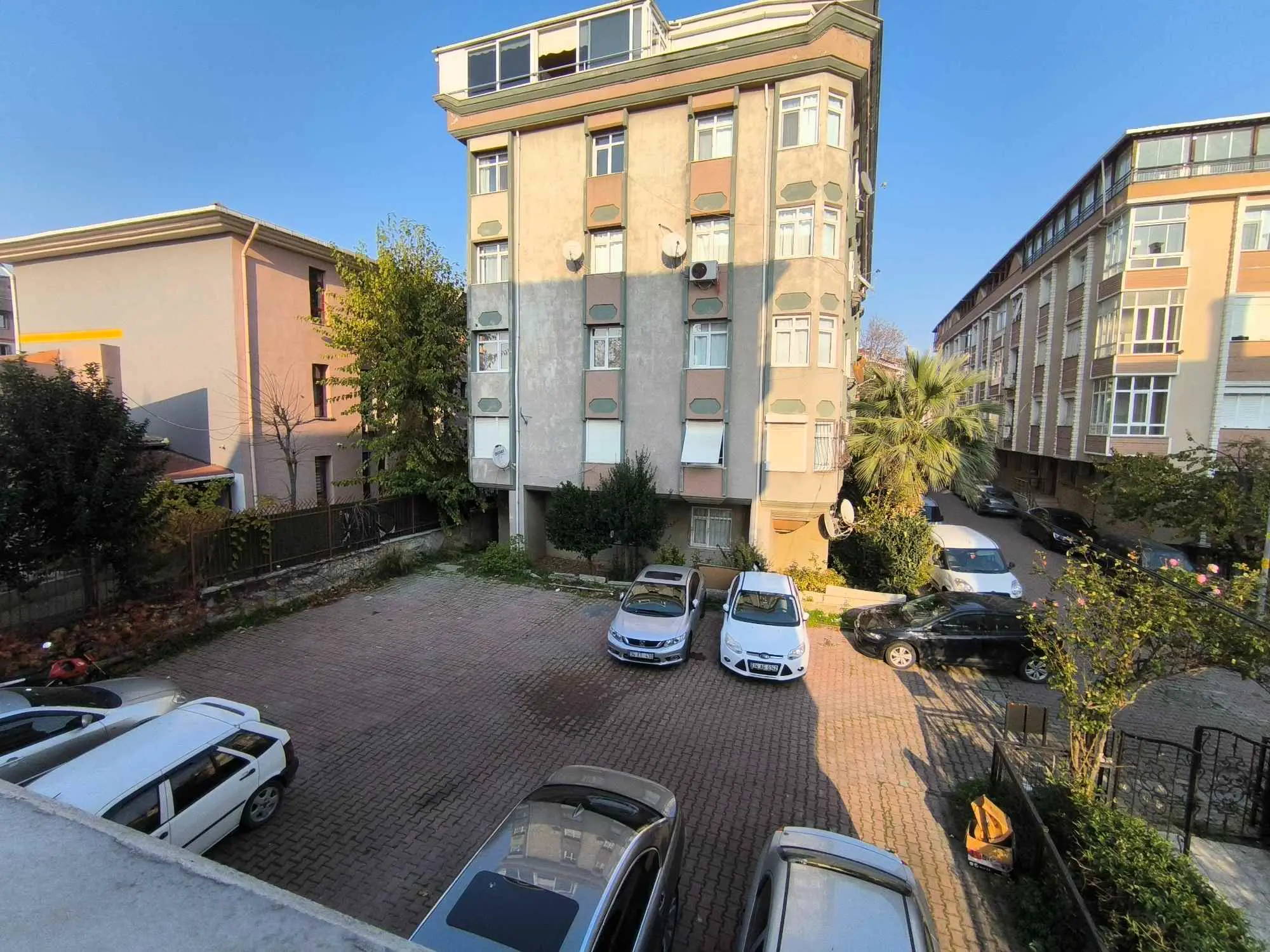 Property image 12