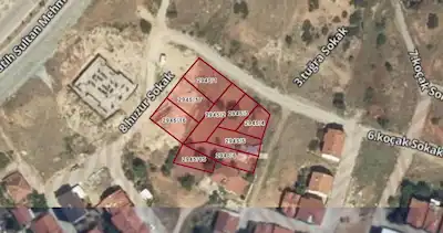 UŞAK DİKİLİTAŞ MEVKİİNDE 9 PARÇA SATILIK ARSA