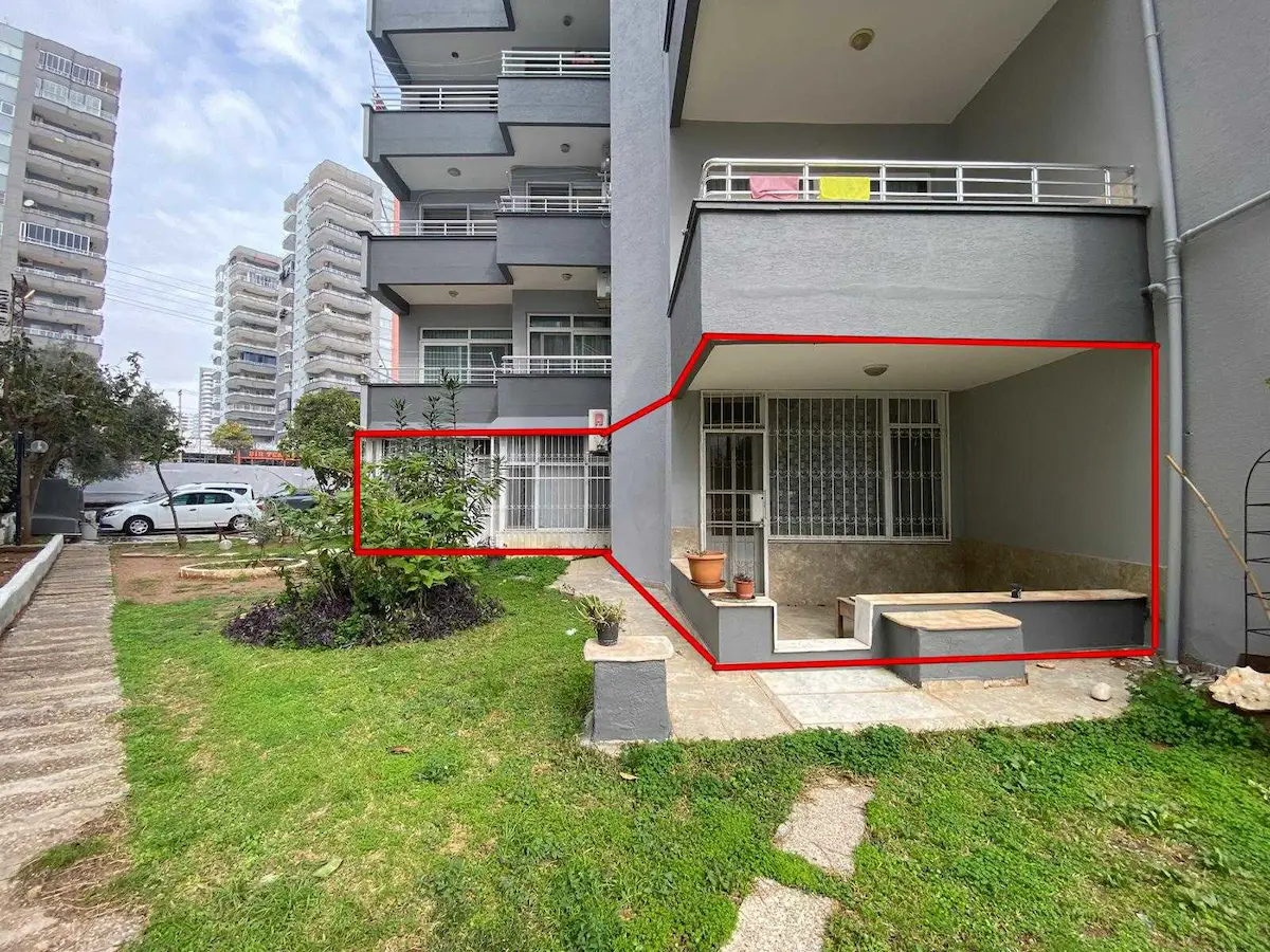 REMAX PALM'DEN AKDENİZ MAH. HALİKARNAS TATİL SİT.'DE SATILIK 2+1