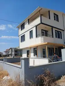 MARMARA EREĞLİSİNDE SATILIK MÜSTAKİL BAHÇELİ 4+1 YENİ VİLLA