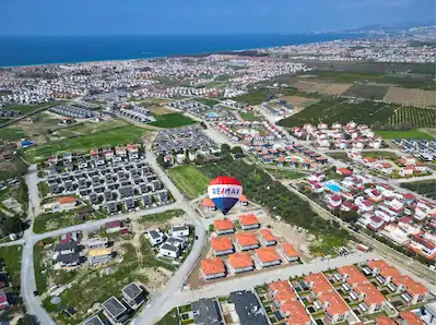 GÜZELÇAMLI'DA DENİZE YAKIN DENİZ MANZARALI VİLLALAR