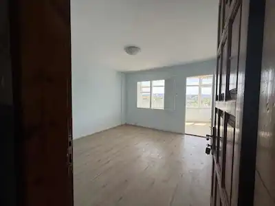 URLA İSKELE'DE SATILIK 18M² OFİS - YÜKSEK TABELA DEĞERİ