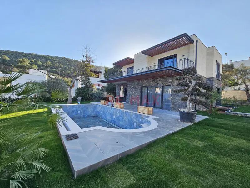 BODRUM TORBADA SIFIR 7+2 MALİKHANE