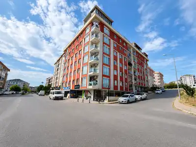 CUMA PAZARINA KOMŞU CADDE CEPHE SATILIK 3+1 TEMIZ DAIRE