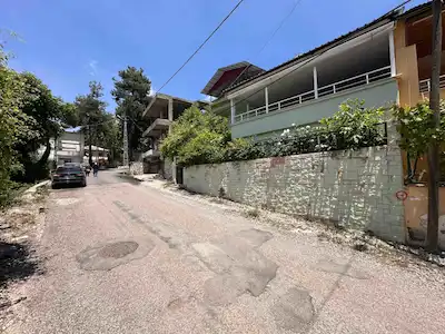 REMAX RİNA'DAN GÖZNE YAYLA İÇİ ZEMİN+2 KATLI BİNA