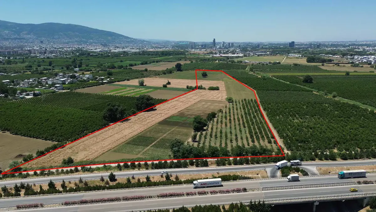 REMAX AREA'DAN GELİR ÜRETEN VE YATIRIMLIK SATILIK 90 DÖNÜM ARAZİ