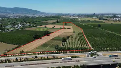 REMAX AREA'DAN GELİR ÜRETEN VE YATIRIMLIK SATILIK 90 DÖNÜM ARAZİ
