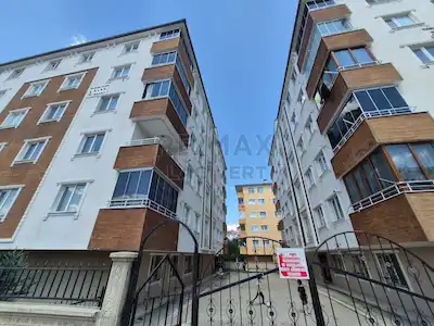 RE/MAX LACİVERT'TEN DADAŞKENT'TE SATILIK 3+1 DAİRE 