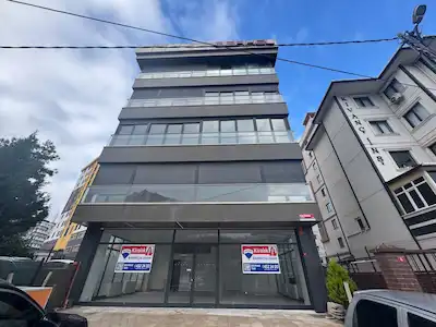 VELIBABA ANKARA CADDESI KIRALIK DÜZ GIRIŞ DÜKKAN