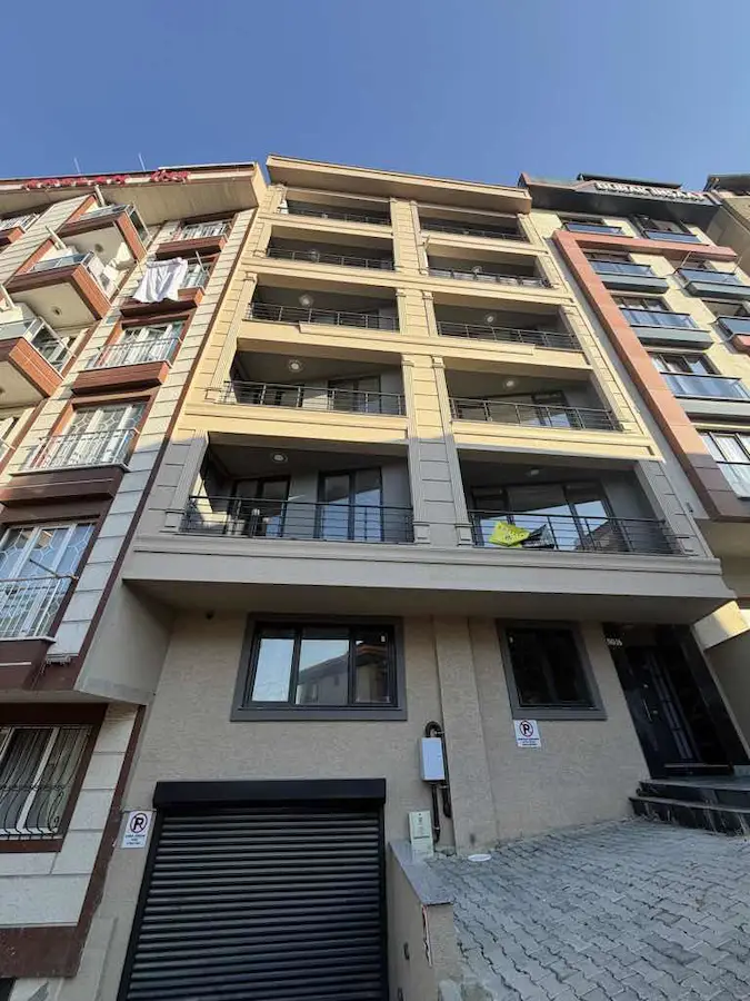 KAĞITHANE MEHMET AKİF ERSOY MAHALLESİNDE SATILIK 2+1 DAİRE |
