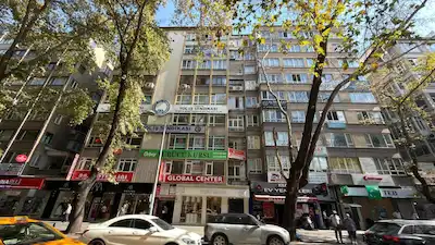 NECATİBEY CADDESİ'NDE YÜKSEK KİRA GETİRİLİ YATIRIM FIRSATI