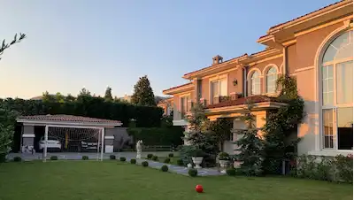ALKENT 2000 ÇAMLICA'DA İYI KONUMLU SOPHISTICA TIPI VILLA SATILIK
