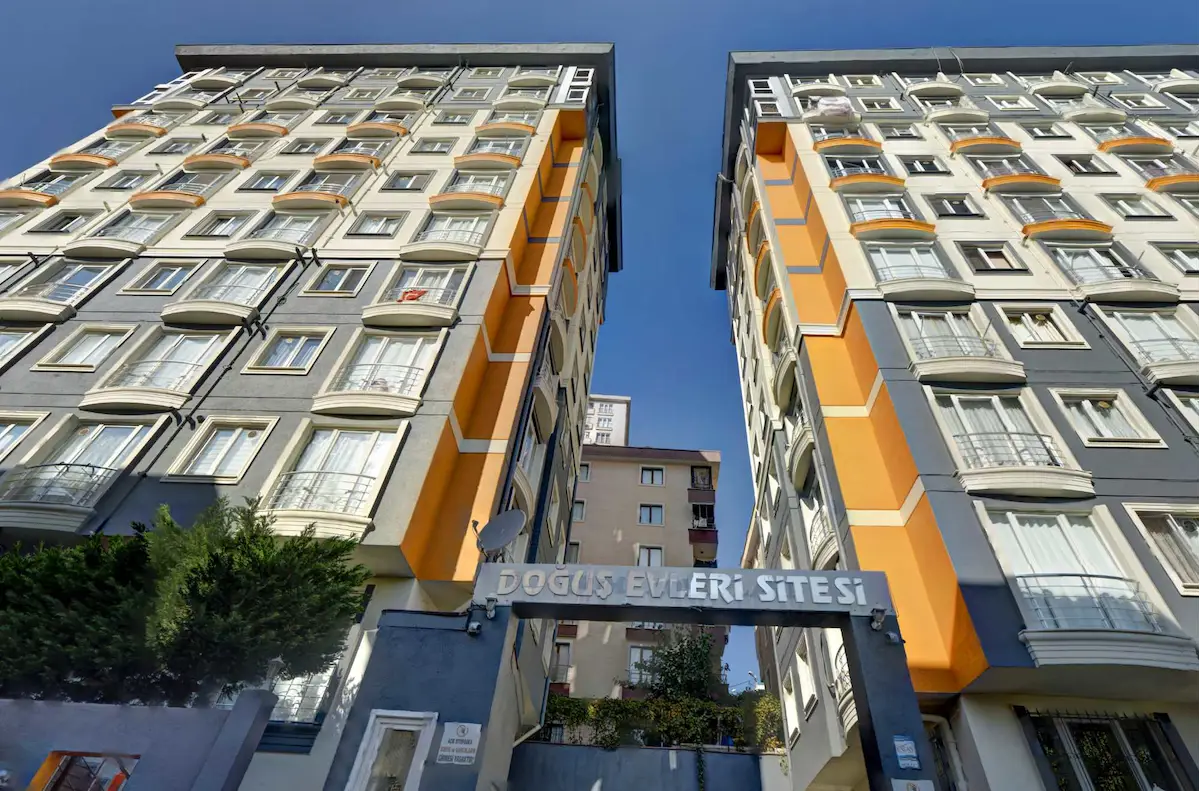 ÜMRANİYE DOĞUŞ EVLERİ SİTESİ 'NDE KİRALIK 2+1 DAİRE
