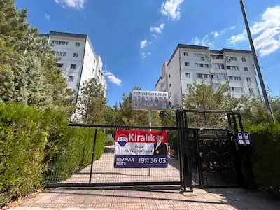 ETİMESGUT TUNAHAN’DA GÜNEY-BATI CEPHELİ 2+1 | MERKEZİ ISITMALI | BALKONLU | BOŞ