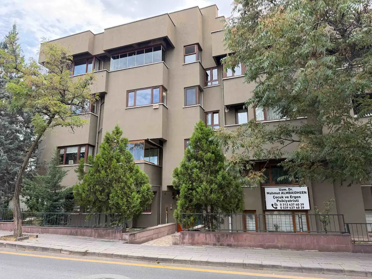 ÇANKAYA KAZIMÖZALP FİLİSTİN CAD. 4+1 SATILIK DAİRE