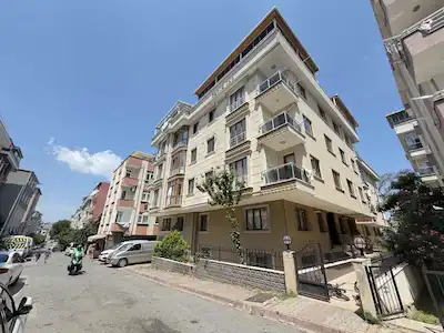 SANCAKTEPE SARIGAZİ İNÖNÜ MAHAL SATILIK 2+1 2. KAT METROYA 500M