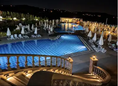 REMAX MUSTAFA'DAN FIRSAT DEVREMÜLK YALOVA AKKÖY TERMAL TESISLERINDE