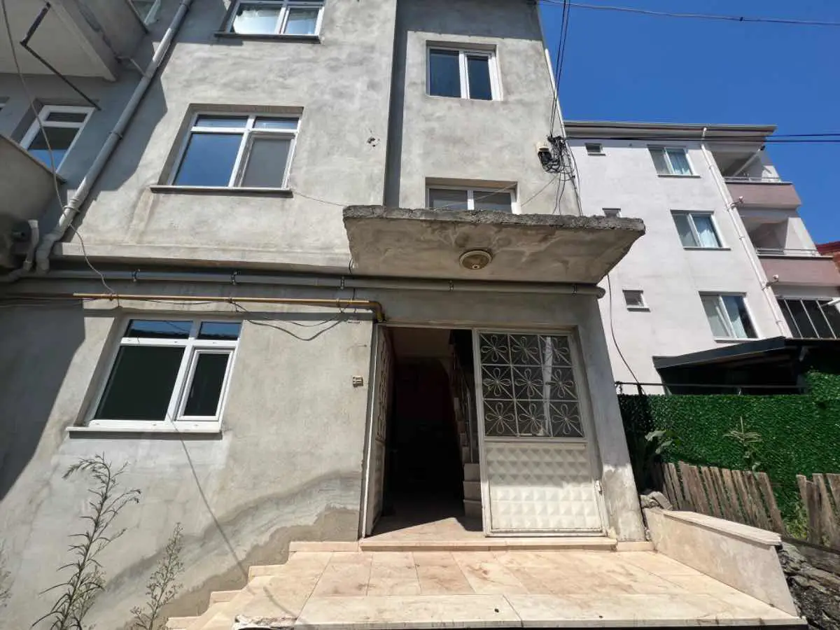 REMAX SOFTTAN MERKEZI KONUMDA KIRALIK DAIRE