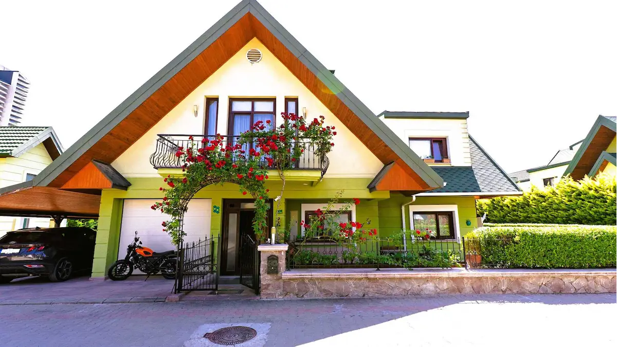ALACAATLI CLUB MAVİÇAM’DA TAM MÜSTAKİL 6+2 PRESTİJLİ VİLLA