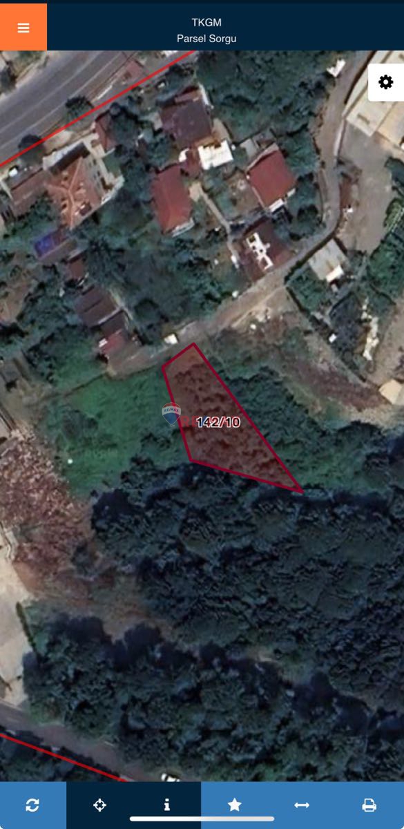 Beykoz Zerzavatçı’da 0.30 ticari+konutimarlı arsa 