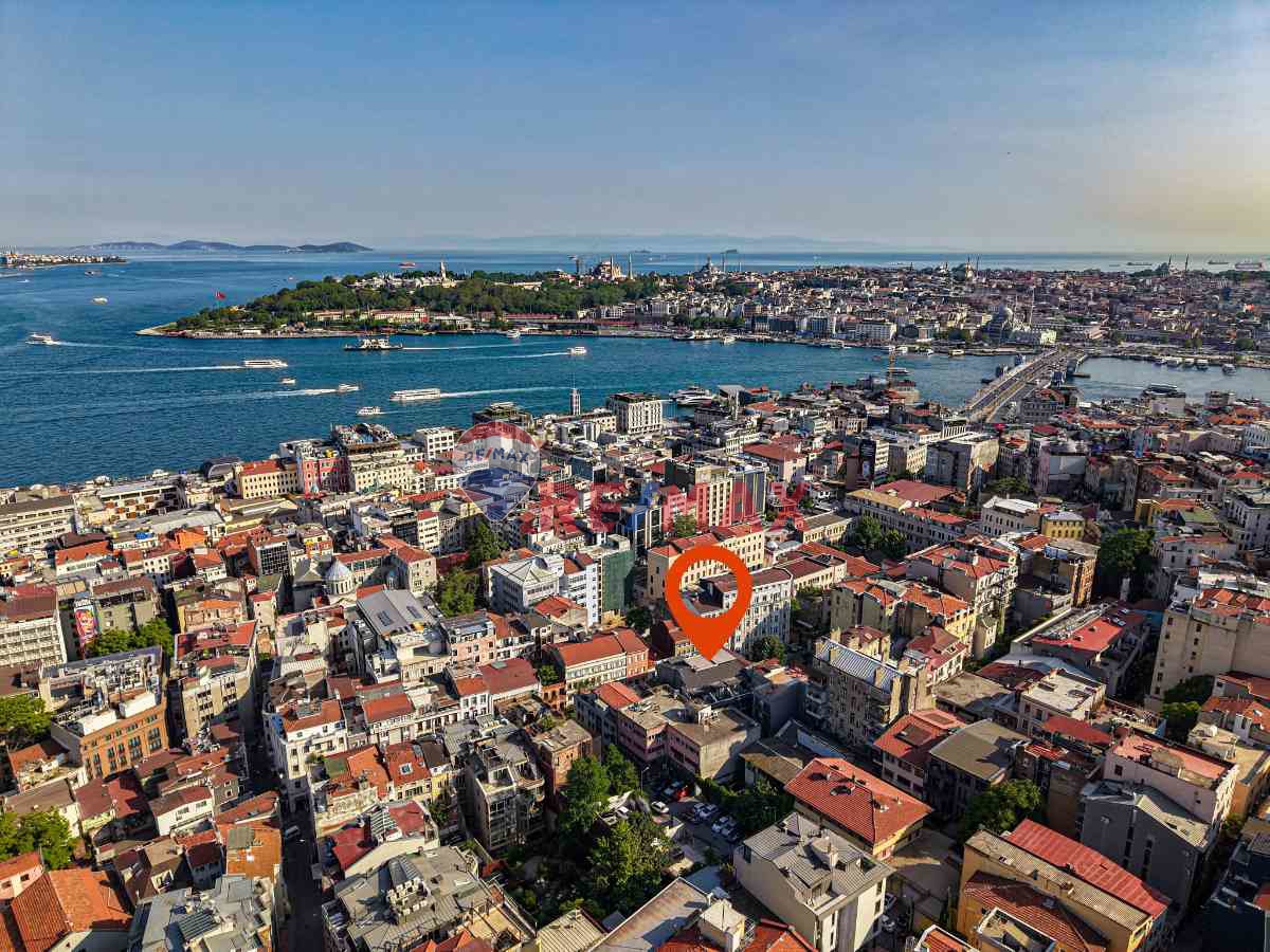 GALATADA 2+1 TERASLI YENI DUBLEKS | YATIRIM + OTURUM FIRSATI 