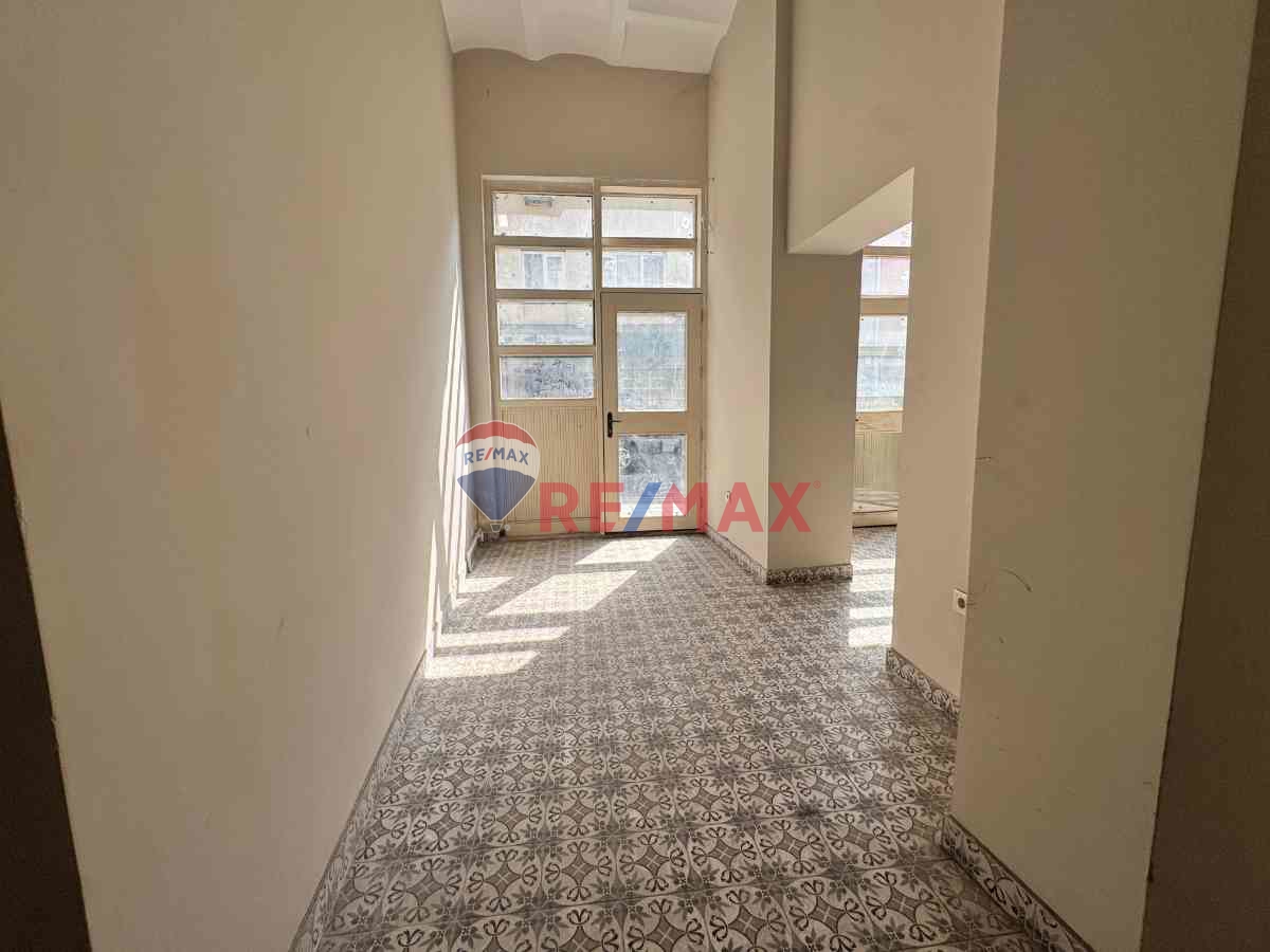 SARIYER MERKEZDE CADDE ÜZERİ, BAHÇELİ, DEPOLU KİRALIK İŞYERİ