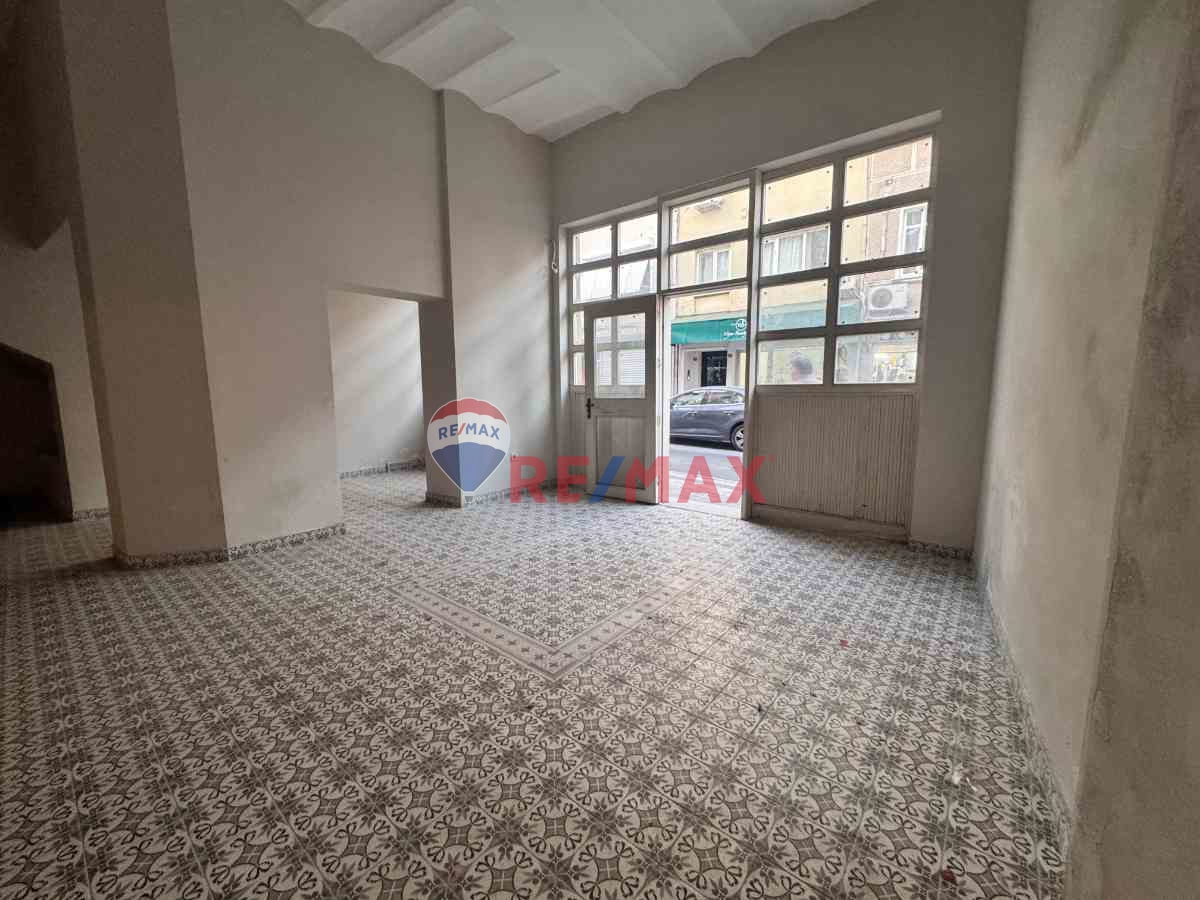 SARIYER MERKEZDE CADDE ÜZERİ, BAHÇELİ, DEPOLU KİRALIK İŞYERİ