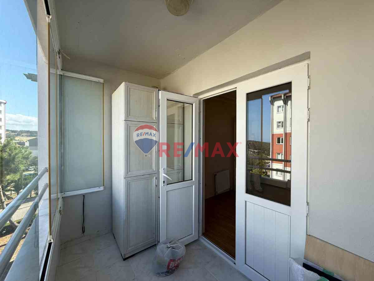 KAMALI TOKİ'DE DENİZ MANZARALI, ÇOK KULLANIŞLI, BAKIMLI 3+1 !