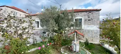 AŞAĞI ŞAKRAN'DA SATILIK 2,5+1! 415 M²  MÜSTAKİL EV ! DOĞA İLE BAŞ BAŞA 