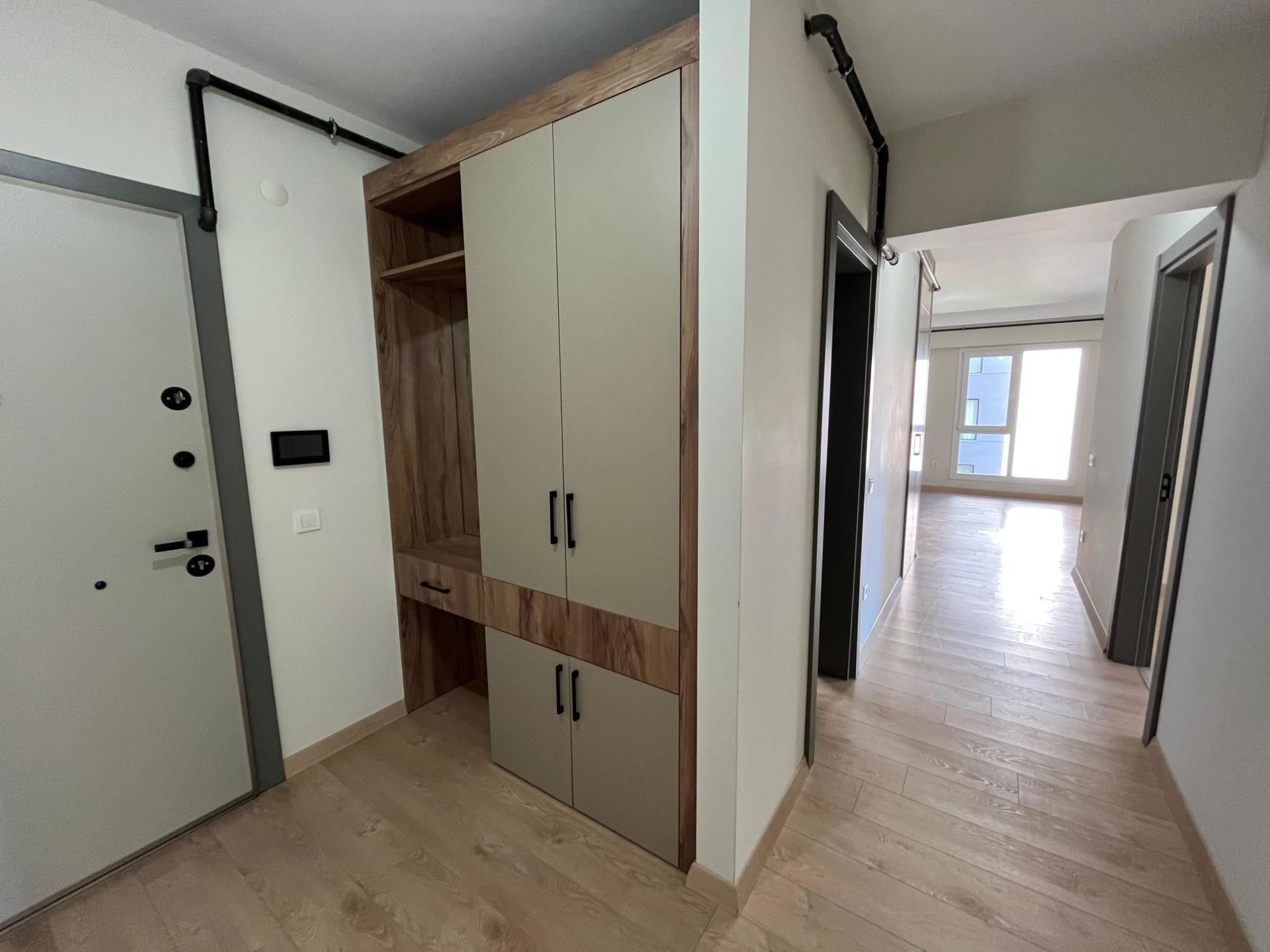 G.M.K.P MAH. ESKA PREMİUMDA ARA KAT KİRALIK 2+1