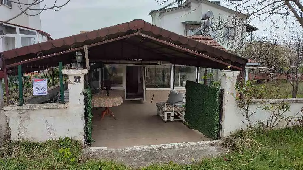 TAFLAN VİLLA İMARLI ARSA (MÜSTAKİL EVLİ)