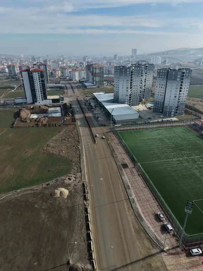PURSAKLAR SARAY GÖL EVLERİ CADDE DÜKKAN