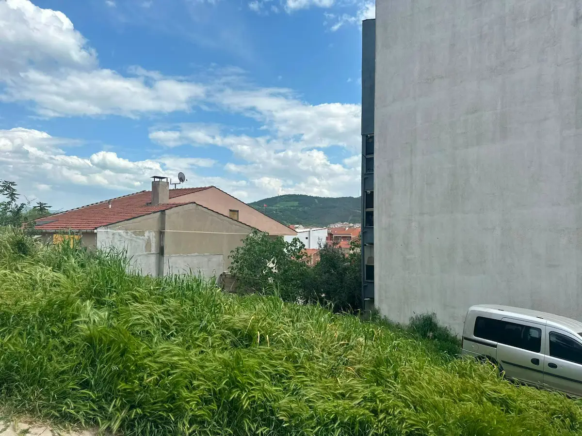 REMAX MİD ÇANAKKALE ÇAN İSTİKLAL MAH. MERKEZDE 215 M2 İMARLI ARSA