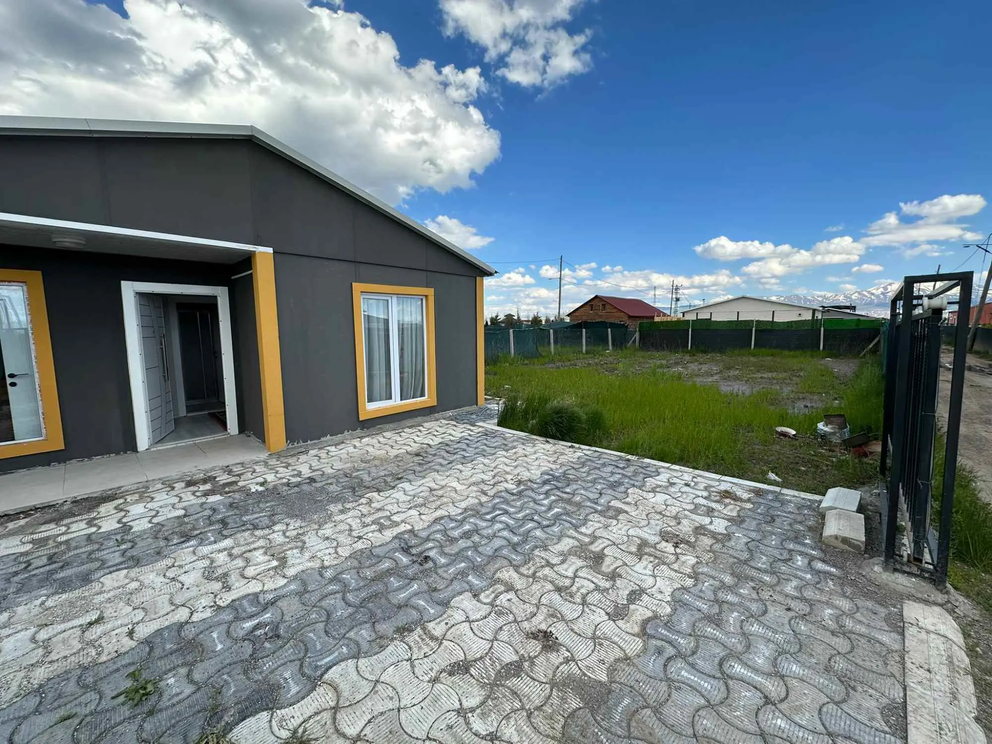 Property image 16
